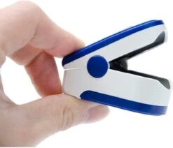 Vingertop Pulse Oximeter- Accuraat- Makkelijk In Gebruik -MEDISANA Shop 1200x1032 1