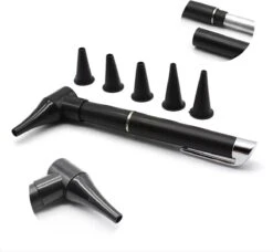 Oorkijker - Otoscoop - Oor Kijker - Oorsmeer - Auriscoop - Otoscope -MEDISANA Shop 1200x1108 1
