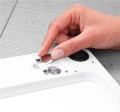 Brabantia Personenweegschaal Digitaal - Op Batterijen - White -MEDISANA Shop 1200x1116 1