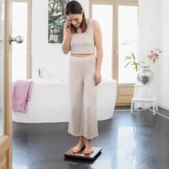 Medisana PS 450 - Personenweegschaal - Bamboe Dark -MEDISANA Shop 1200x1200 122