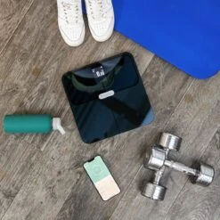 Sacoma Personenweegschaal - Met Interactief Weegplateau - 17x Lichaamsanalyse - Bluetooth En WiFi - Weegschaal Met App - USB Oplaadbaar - Digitaal 26 Sacoma Personenweegschaal - Met Interactief Weegplateau - 17x Lichaamsanalyse - Bluetooth En WiFi - Weegschaal Met App - USB Oplaadbaar - Digitaal -MEDISANA Shop 1200x1200 17