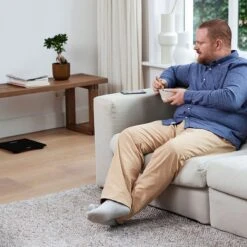 OMRON HN300T2 Intelli IT Personenweegschaal - Slimme Weegschaal Met BMI Meeting - Smart Scale - Met Mobiele App – Zwart -MEDISANA Shop 1200x1200 202