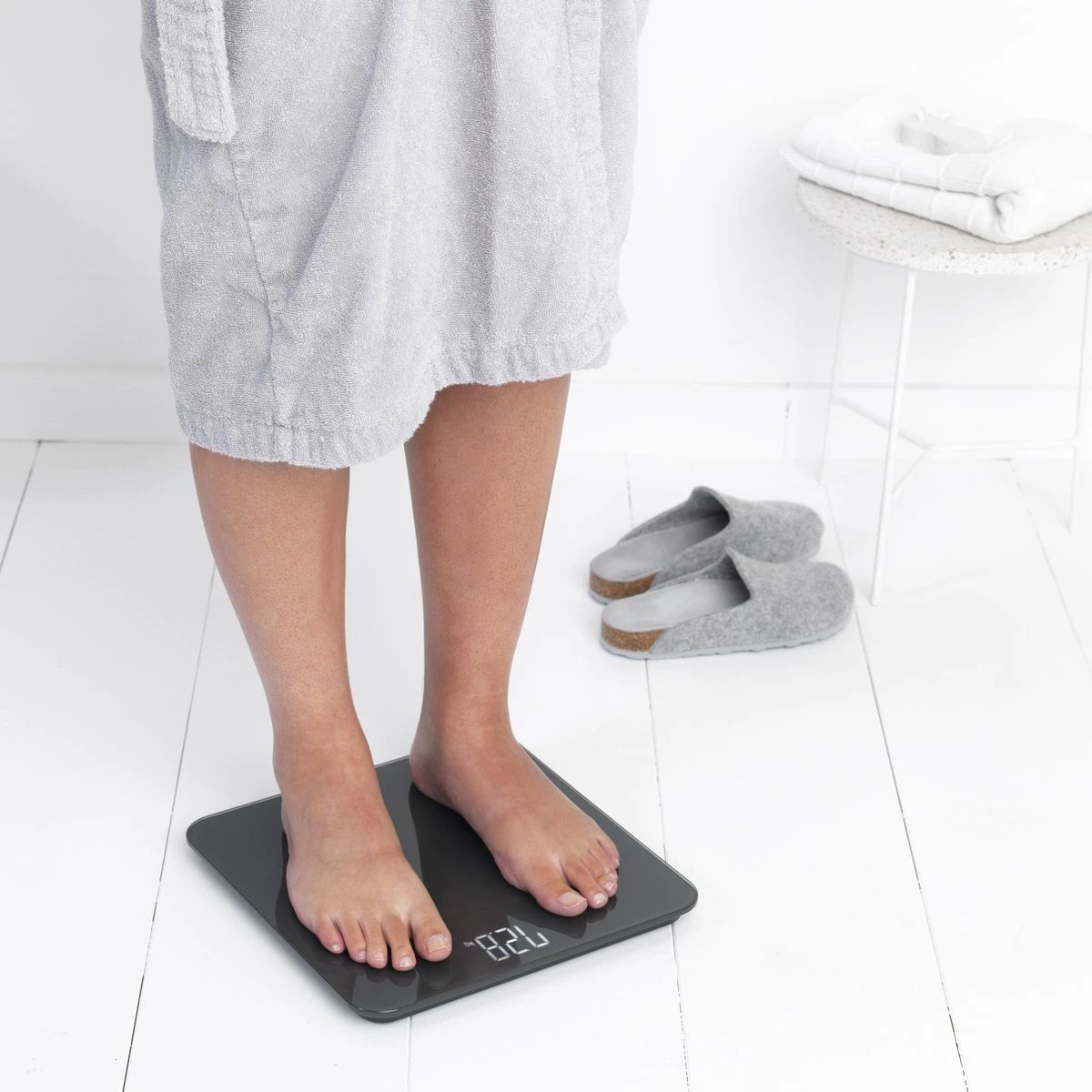 Brabantia ReNew Personenweegschaal Digitaal - Op Batterijen - Dark Grey 9 Brabantia ReNew Personenweegschaal Digitaal - Op Batterijen - Dark Grey - Afbeelding 7