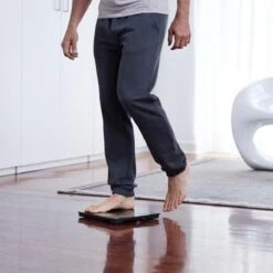 OMRON VIVA Slimme Bluetooth Weegschaal Met Lichaamsanalyze En Vetpercentage - Volledige Bio-Elektrische Impedantie Analyze (BIA) - Smart Personenweegschaal Digitaal - Smart Scale - Met Mobiele App - Klinisch Gevalideerd – Zwart -MEDISANA Shop 1200x1200 69