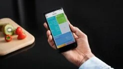 OMRON EVOLV Bloeddrukmeter Bovenarm - Blood Pressure Monitor Met Hartslagmeter - Aanbevolen Door Hartstichting - Onregelmatige Hartslag - Met Mobiele App - Klinisch Gevalideerd - 22 Tot 42 Cm Manchet – 3 Jaar Garantie -MEDISANA Shop 1200x675 1