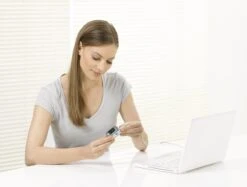 Beurer PO80 - Saturatiemeter/Pulseoximeter - Hartslagmeter - USB Data-overdracht 18 Beurer PO80 - Saturatiemeter/Pulseoximeter - Hartslagmeter - USB Data-overdracht -MEDISANA Shop 1200x910