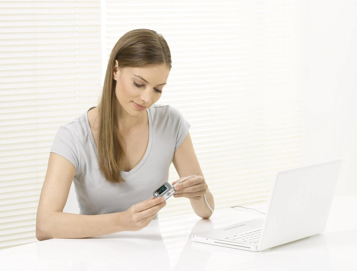 Beurer PO80 - Saturatiemeter/Pulseoximeter - Hartslagmeter - USB Data-overdracht 8 Beurer PO80 - Saturatiemeter/Pulseoximeter - Hartslagmeter - USB Data-overdracht - Afbeelding 6