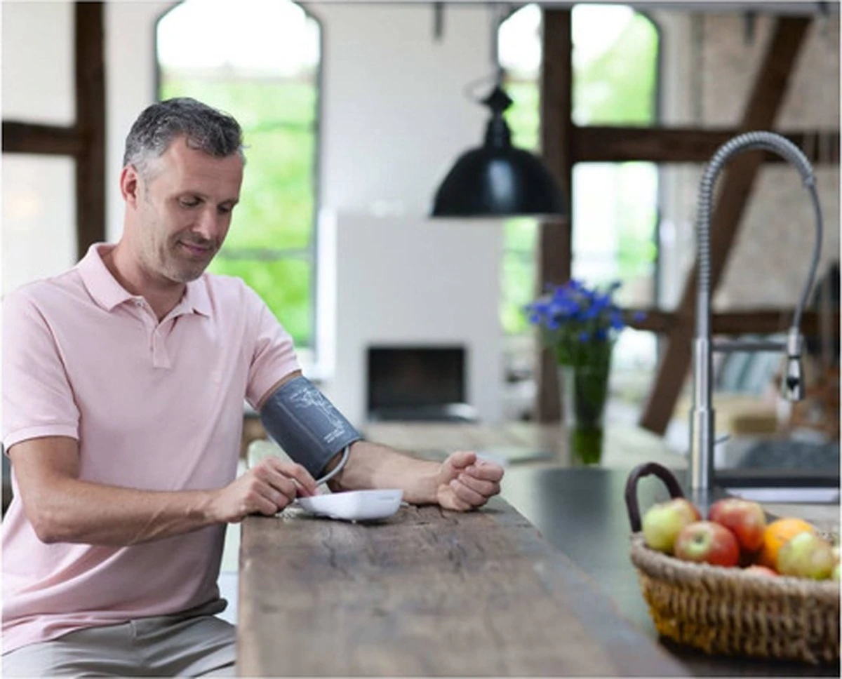 Medisana BU 535 Voice Sprekende Bovenarmbloeddrukmeter 4 Medisana BU 535 Voice Sprekende Bovenarmbloeddrukmeter - Afbeelding 2