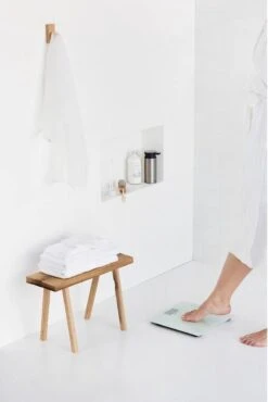 Brabantia Personenweegschaal Digitaal - Op Batterijen - White -MEDISANA Shop 801x1200